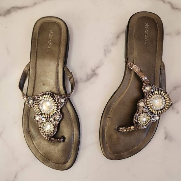 Xhilaration women's silver sequin beaded rhinestone sandal size 8 - Picture 1 of 4
